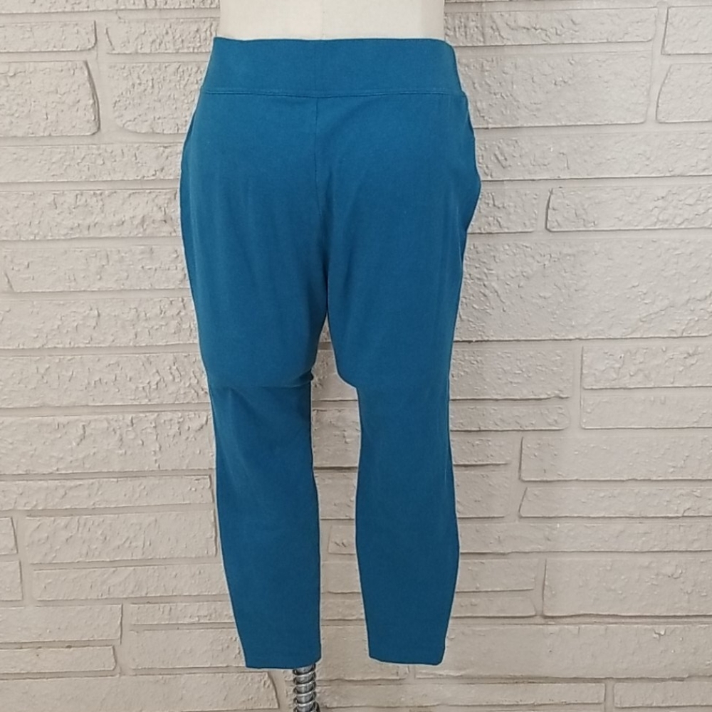 Lands End Activewear Capri Yoga Leggings - Picture 6 of 7